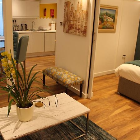 Cambridge City Apartments Esterno foto