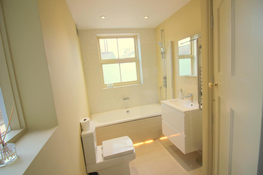 Cambridge City Apartments Esterno foto
