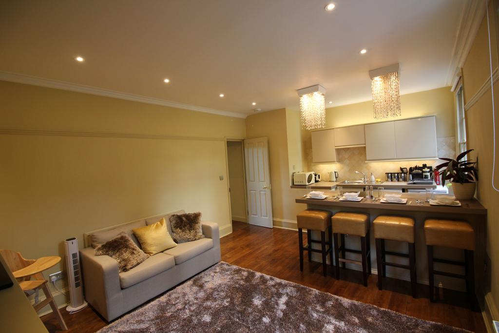 Cambridge City Apartments Esterno foto