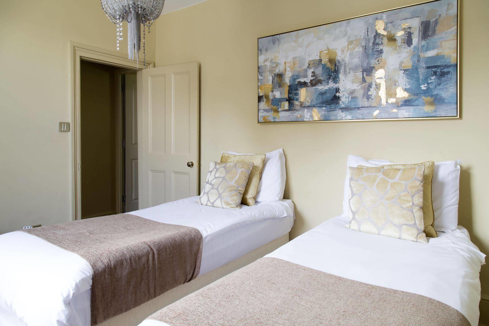 Cambridge City Apartments Esterno foto